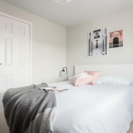 The Press House - Stylish 2Bdr British Design Home Оксфорд Екстер'єр фото